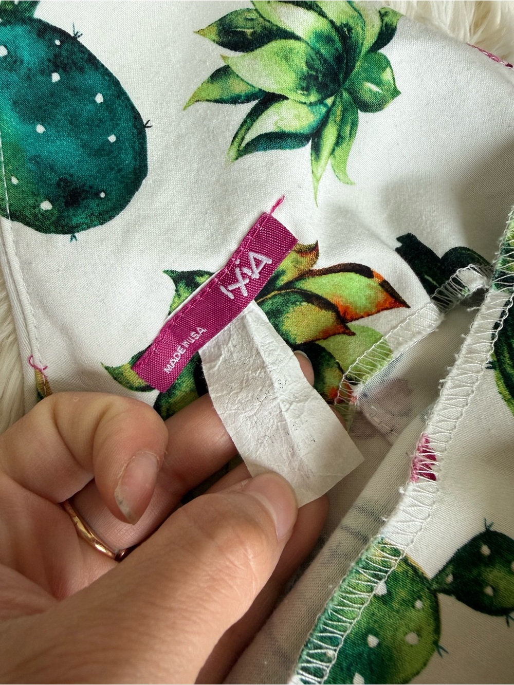 ModCloth - Ixia - White Cactus
Succulents Print Fit-and-Flare Dress with POCKETS - Picture 10 of 11